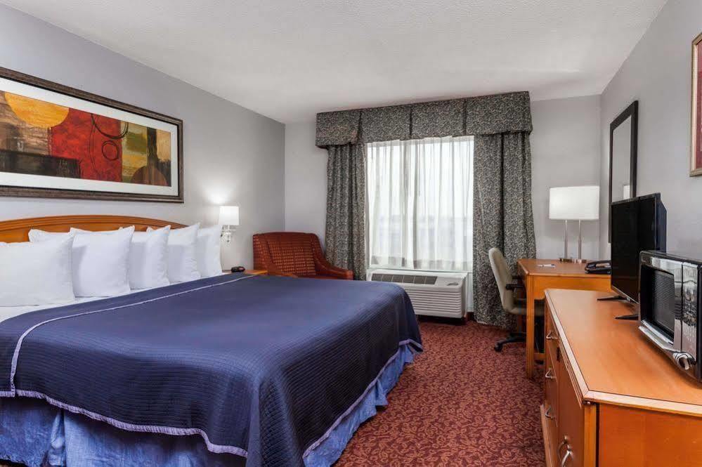 Super 8 By Wyndham Orlando Near Florida Mall Williamsburg Ngoại thất bức ảnh